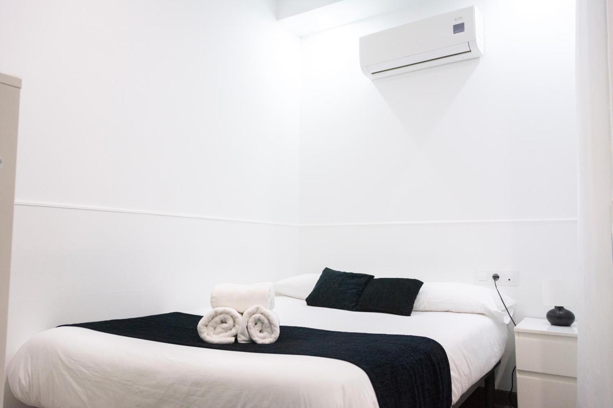Laramond Barcelona Rooms Exterior foto